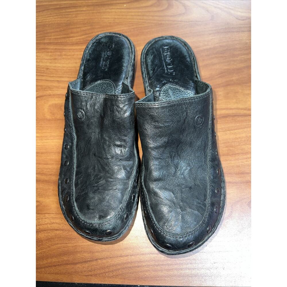 BORN Womens Sz 7 Mules Marley Studded Leather Slip On Clogs Black Comfort